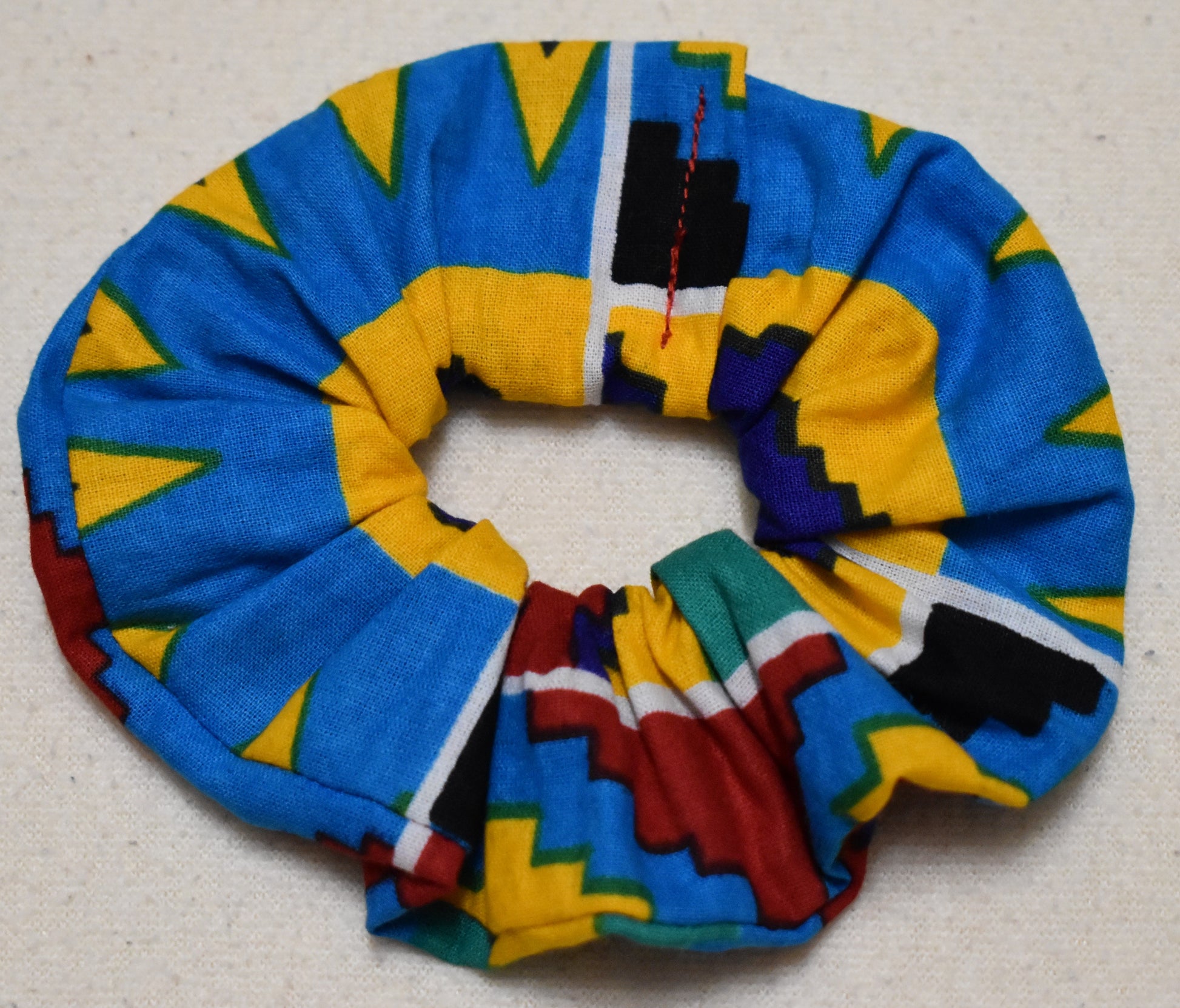 Afrikai mintás hajgumi scrunchie fesztivál
