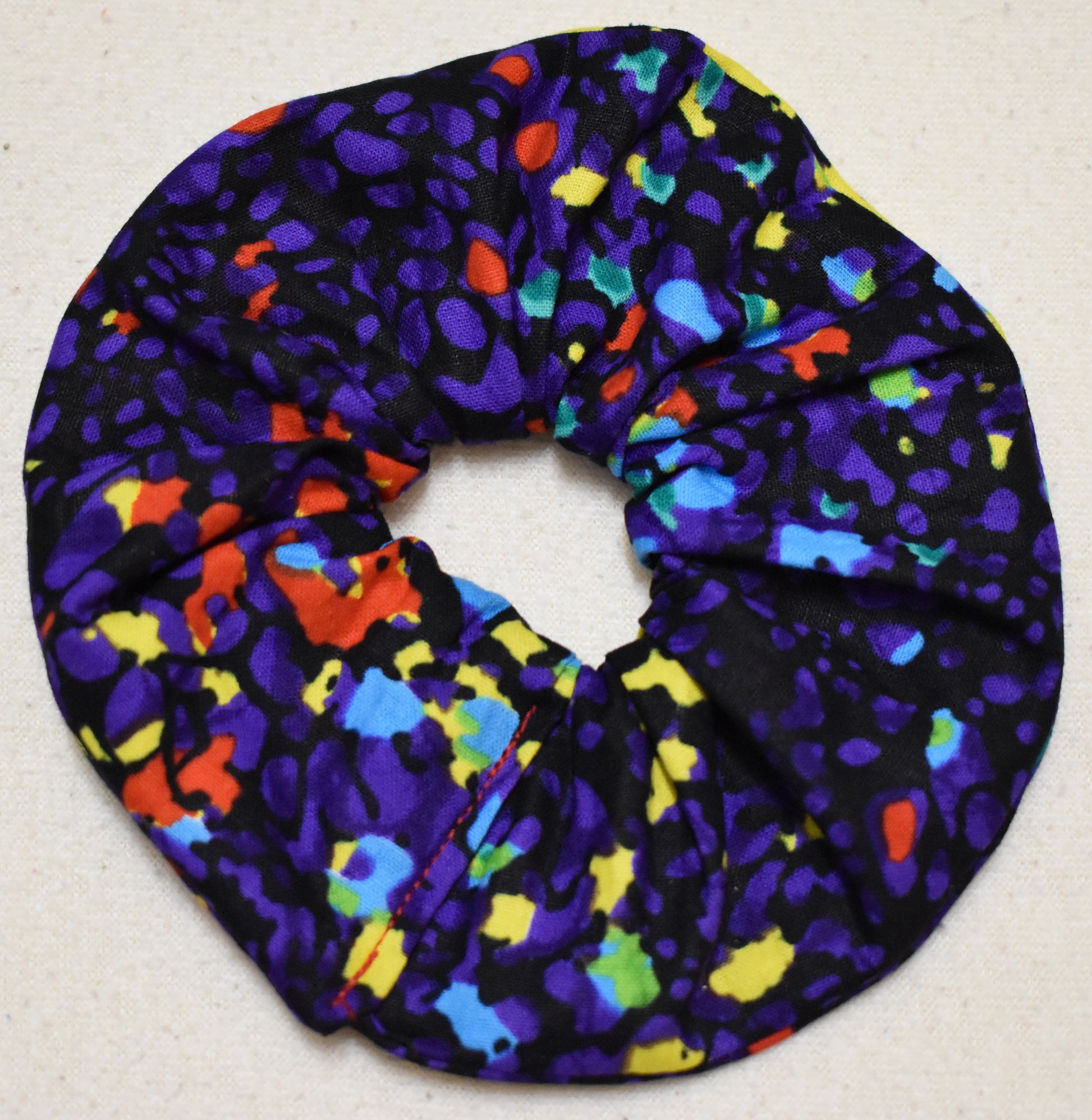 Afrikai mintás hajgumi scrunchie