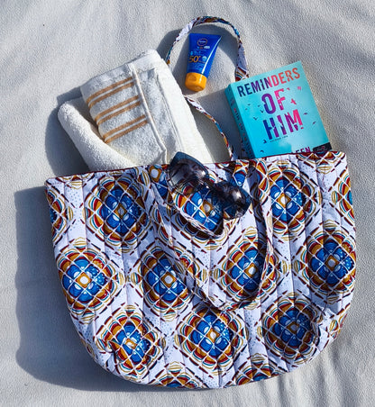 geometrikus mintás színes afrikai textil strandtáska