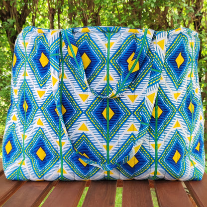 geometrikus mintás színes afrikai textil strandtáska